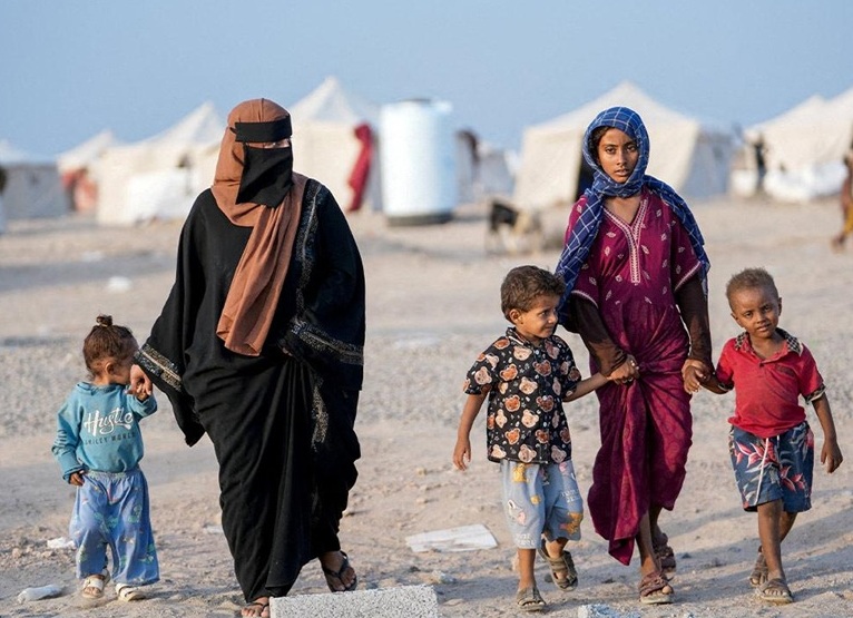 
Ataques dos Houthis no I&eacute;men agravam crise humanit&aacute;ria
