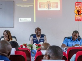 Reuni&atilde;o sobre a ades&atilde;o ao Registo Eleitoral Oficioso em Luanda - GPL/FACEBOOK