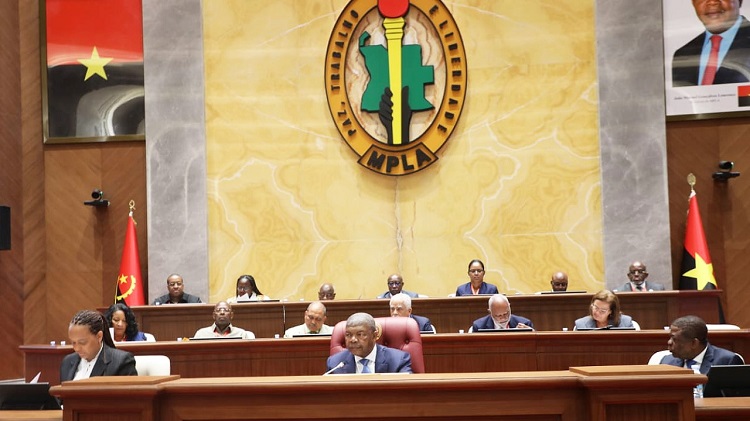 Presidente do MPLA, Jo&atilde;o Louren&ccedil;o, orienta reuni&atilde;o ordin&aacute;ria do Bureau Pol&iacute;tico do Comit&eacute; Central do seu partido