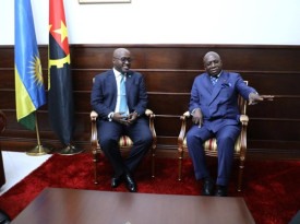 Ministros das Rela&ccedil;&otilde;es Exteriores de Angola, T&eacute;te Ant&oacute;nio, e dos Neg&oacute;cios Estrangeiros e da Coopera&ccedil;&atilde;o Internacional do Rwanda, Olivier Jean Patrick Nduhungirehe, reuniram-se em Luanda - MIREX