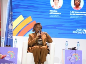 Ministra da Ac&ccedil;&atilde;o Social, Fam&iacute;lia e Promo&ccedil;&atilde;o da Mulher, Ana Paula do Sacramento  - Edi&ccedil;&otilde;es Novembro