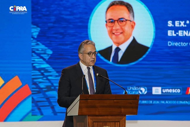 Director-geral da UNESCO, Khaled El-Enany, discursa na Bienal de Luanda