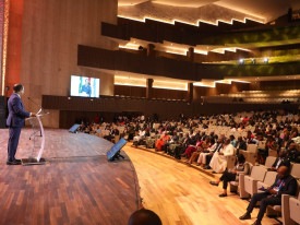 Bienal encerrou sexta-feira em Luanda  - Edi&ccedil;&otilde;es Novembro 