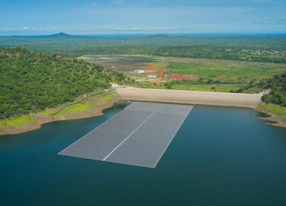Rwanda procura investidores para central solar flutuante