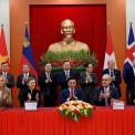 Quatro pa&iacute;ses europeus assinam acordo de com&eacute;rcio livre com o Vietname