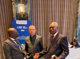 Embaixador angolano (&agrave; dir.) na RD Congo participa no RIF 2026  - DR