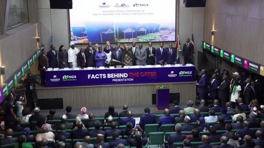 Oferta p&uacute;blica da refinaria Dangote supera o montante pretendido