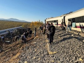 Acidente ferrovi&aacute;rio em Espanha  - DR