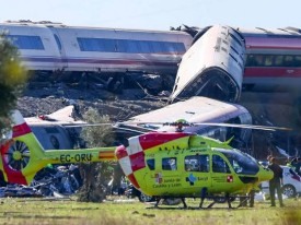 Acidente ferrovi&aacute;rio em Espanha provoca pelo menos 68 mortos e 80 feridos - DR