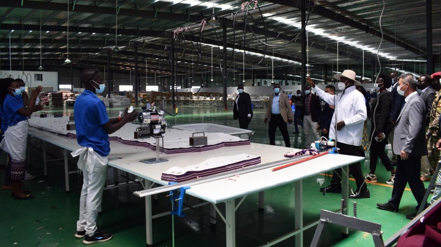 Uganda procura investidores eg&iacute;pcios para construir parque industrial